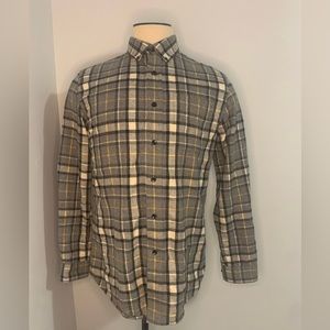 LL Bean Shirt Mens M Gray Flannel Slightly Fitted Long Sleeve Midweight Outdoor